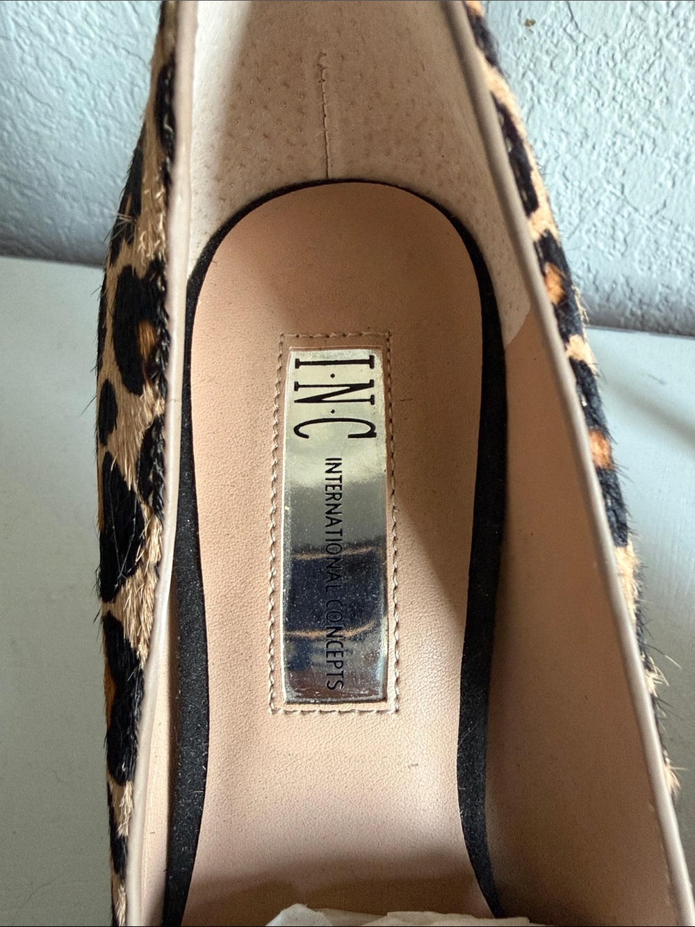 INC International Concepts Leopard Print Pointed Toe Pumps - Tan & Black - Picture 4 of 6